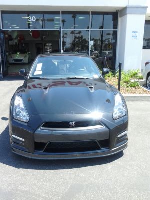 2014NissanGTR_003.jpg