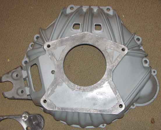 e4ta v8 bellhousing for hydraulic clutch